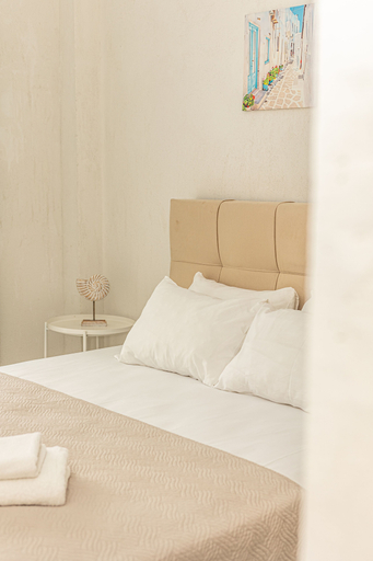 Bedroom 2, Kordela studios, Central Macedonia