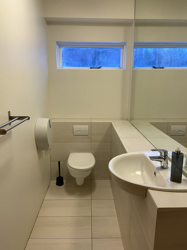 Bathroom 5, Dalahótel, Dalabyggð