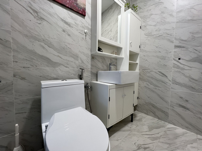 Bathroom 3
