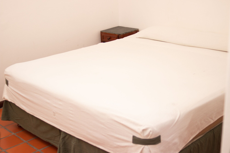 Bedroom 2, Donna Alda Casa, Capital