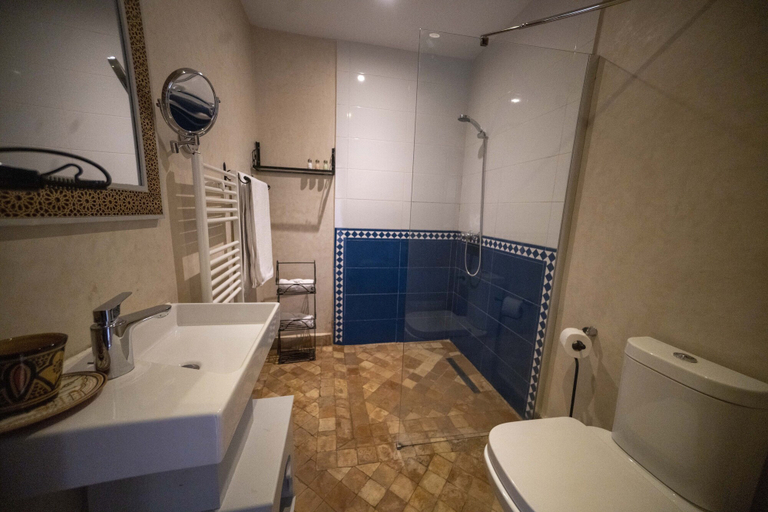 Bathroom 5, Dar Tanja, Tanger-Assilah