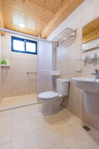 Bathroom 4, Jialai Homestay, Penghu