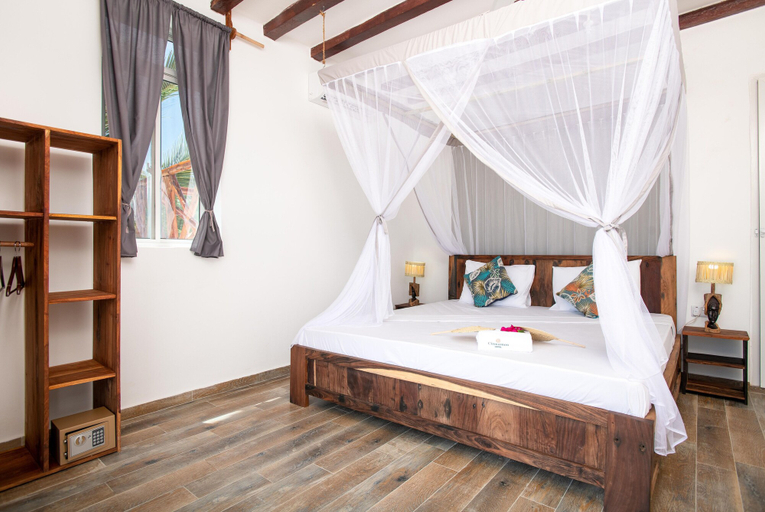 Bedroom 4, CInnamon Hotel, Kusini