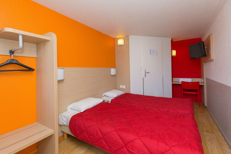 Bedroom 4, Premiere Classe Chantilly Sud-Luzarches, Val-d'Oise
