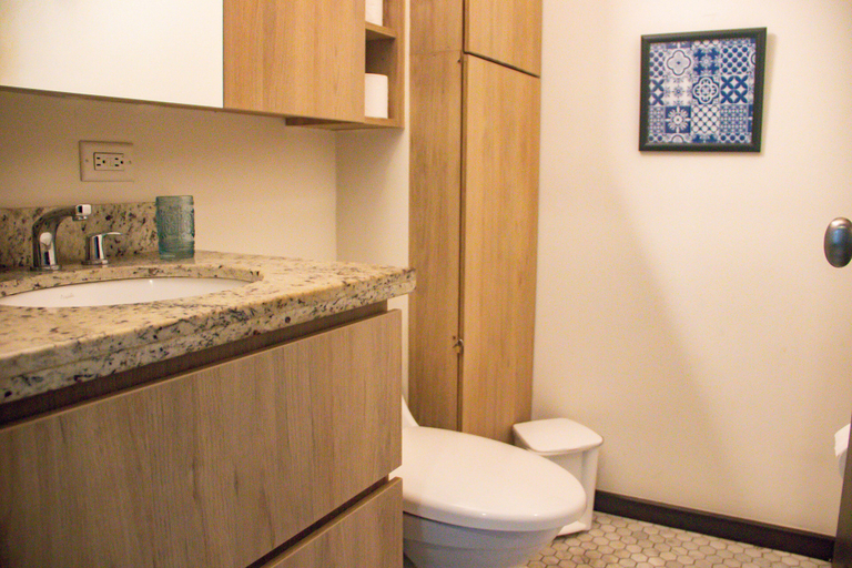 Bathroom, Casa Río 2, Panamá