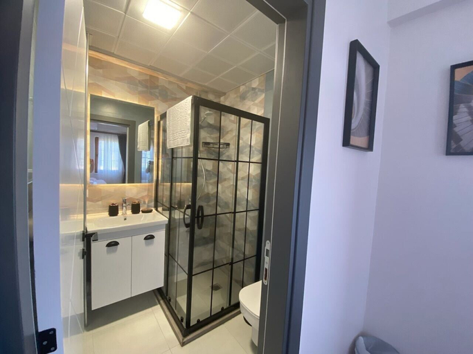 Bathroom 3, Tinos Otel & Bağ Evi (+12 Yaş), Bozcaada