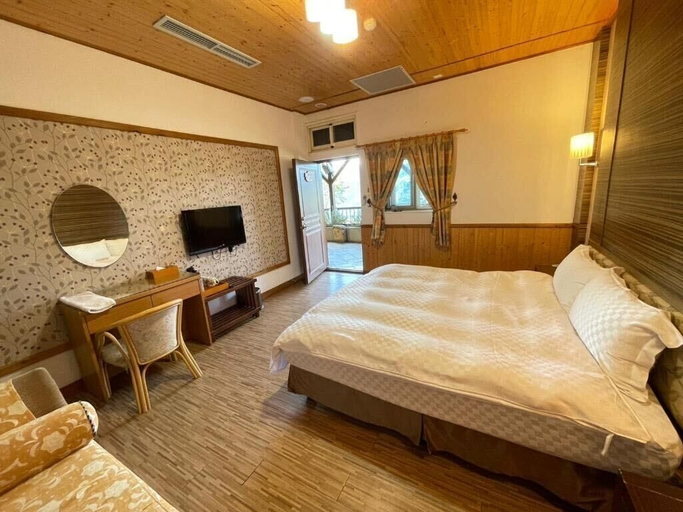 Bedroom 5, CingJing Dragon Manor Resort, Nantou