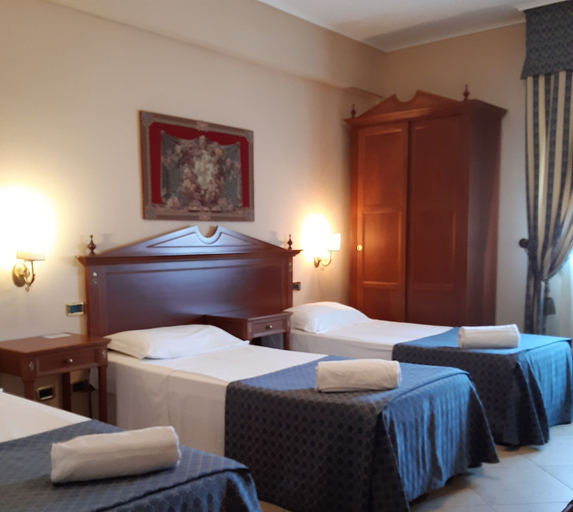 Bedroom 3, Hotel D'Angelo Palace, Trapani