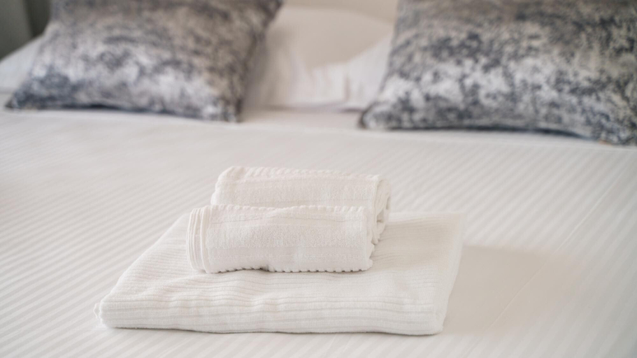 Room 2, Welcomely - Deluxe Room - Charles Aznavour, Olbia-Tempio