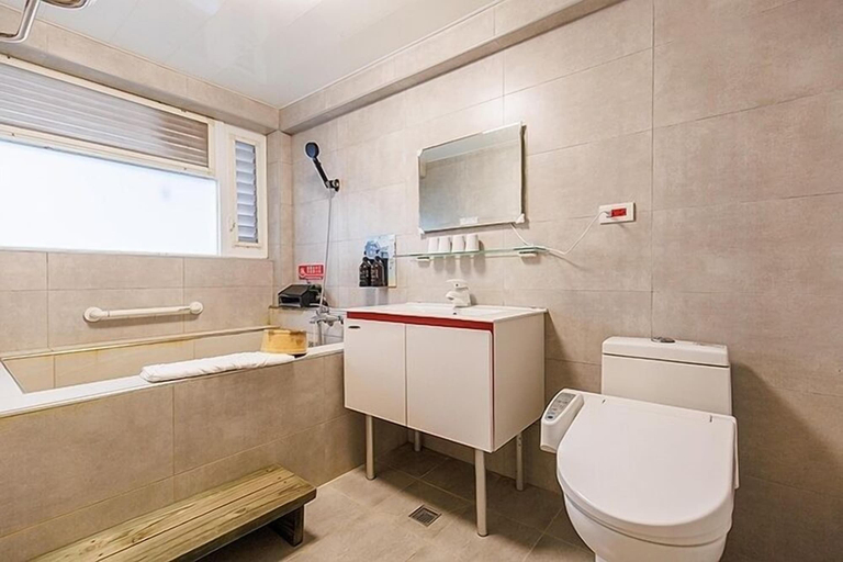 Bathroom 3, Yanmin Hot Spring Resort, Taipei City