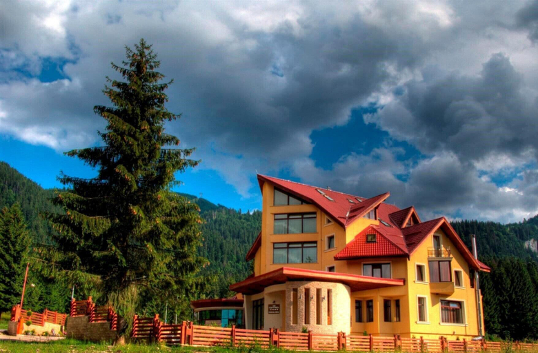 Exterior & Views 2, Denisa Boutique, Brasov