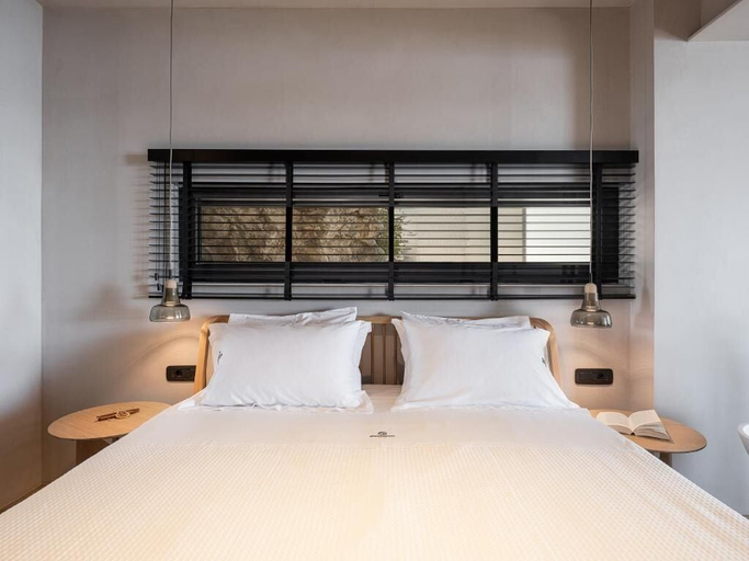 Bedroom 3, Seannamon suites, Crete