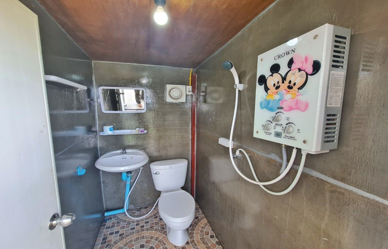 Bathroom 3, Ahcnng Camp, Mae Rim