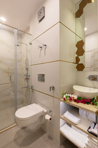 Bathroom 3