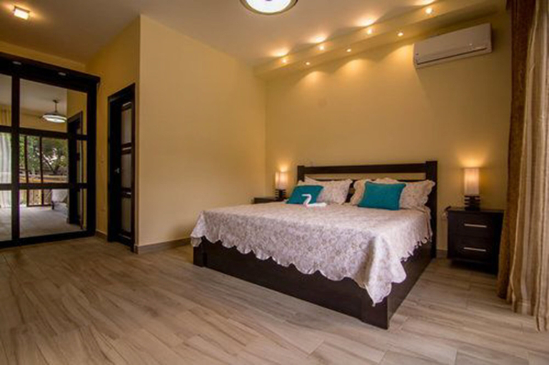 Bedroom 2, Caribbean Diamond Boutique Hotel, Sosua