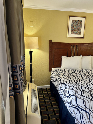 Bedroom 3, West Bank Inn, Richmond