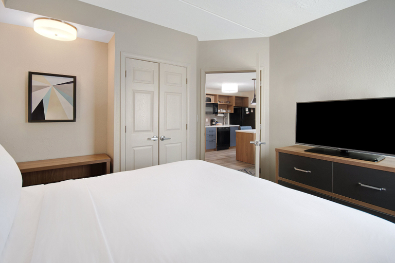 Bedroom 3, Candlewood Suites COLUMBIA-FT. JACKSON, Richland