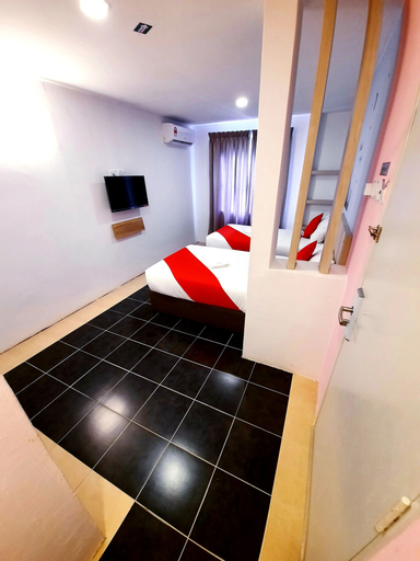 Bedroom 7