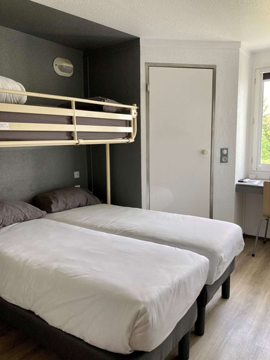 Bedroom 2, Hotel Première Classe La Rochelle Sud - Aytré, Charente-Maritime