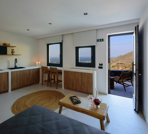 Bedroom 4, RyoLithos Suites, South Aegean