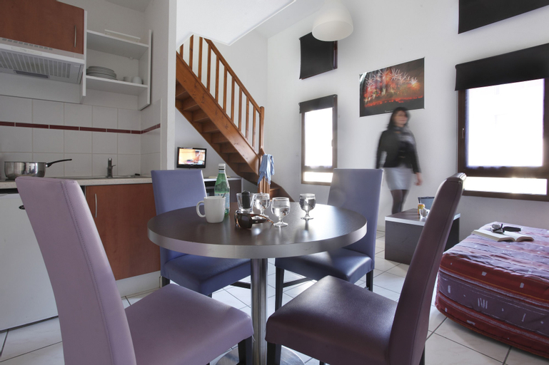 Dining Room 1