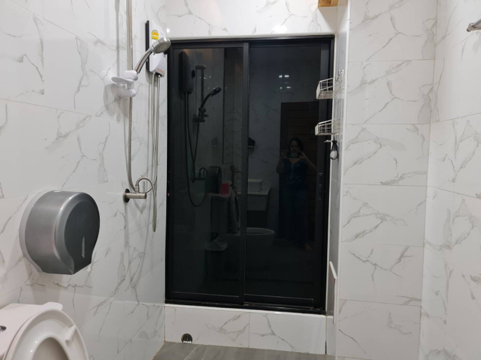 Bathroom 5, Momento Bangtao Beach, Pulau Phuket