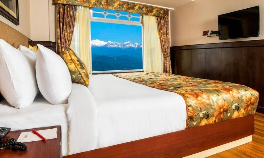 Bedroom 3, Summit Oakden Resort & Spa, Darjiling