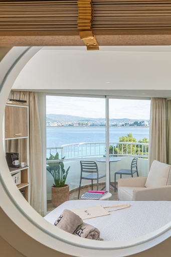Bedroom 4, INNSiDE by Meliá Ibiza Beach, Baleares