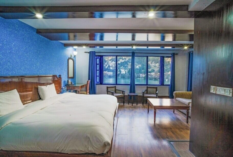 Bedroom 4, Manu Maharani Regency, Nainital