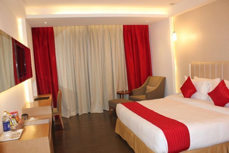 Bedroom 3, The Plaza, Hyderabad