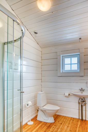 Bathroom 4, Hotel Breiðdalsvík, Breiðdalshreppur