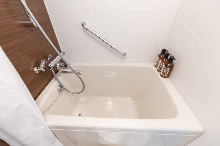 Bathroom 3, Rewit ビル, Osaka