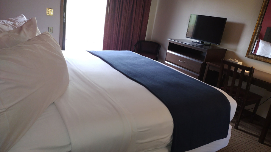 Bedroom 3, The Lodge at Chalk Hill, Fayette