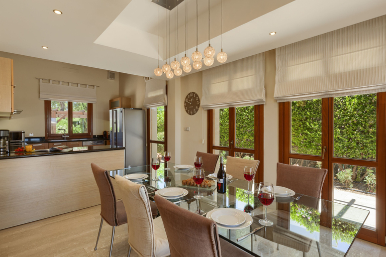 Food & Drinks 5, Aphrodite Hills Rentals – Elite Villas
