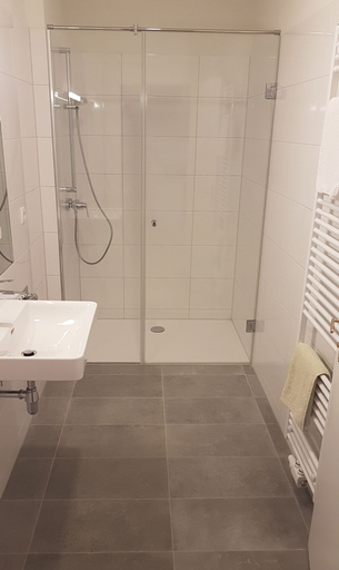 Bathroom 3, Sobieski City Center Apartments, Wien