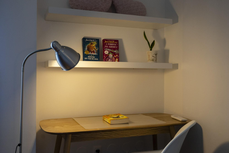 Room 5, Casa dos Seixos by Acasadascasas, Mafra