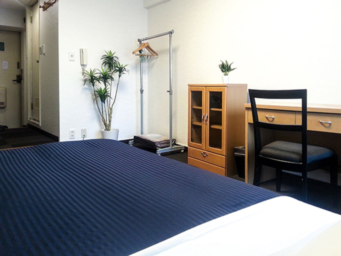 Bedroom 12