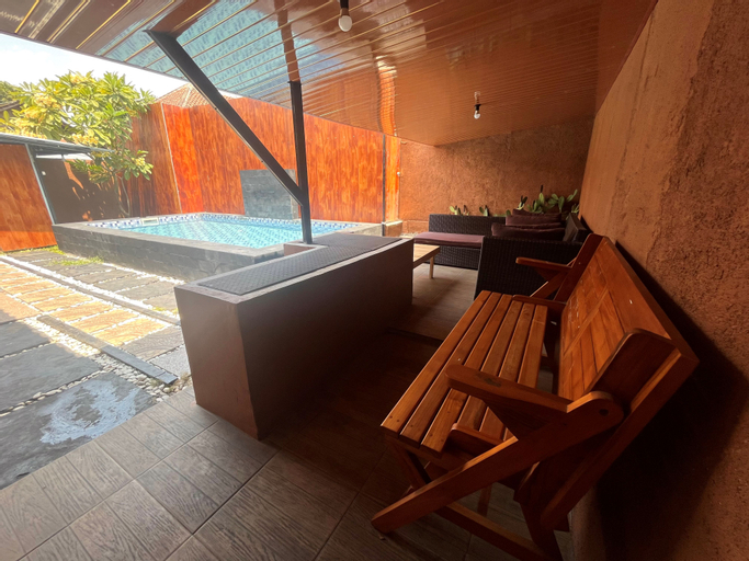 Exterior & Views 1, Villa Delva 2, Yogyakarta