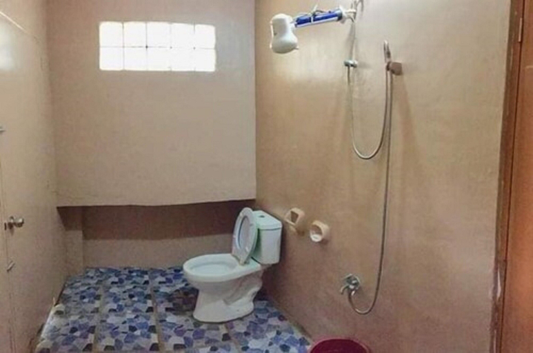 Bathroom 2, Villa Filipinas Resort, Tayug