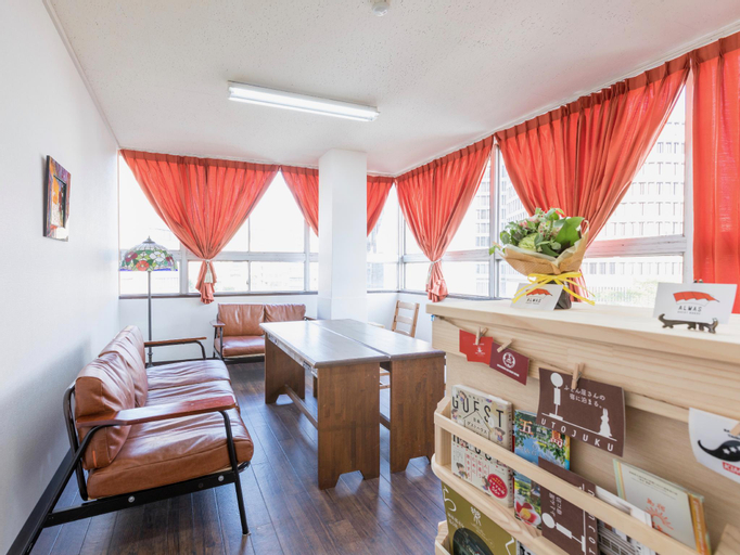 Public Area 2, Almas Guest House, Nagasaki