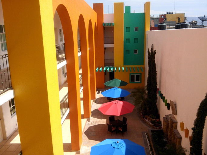 Exterior & Views 2, Happy Express Hotel, Del Centro