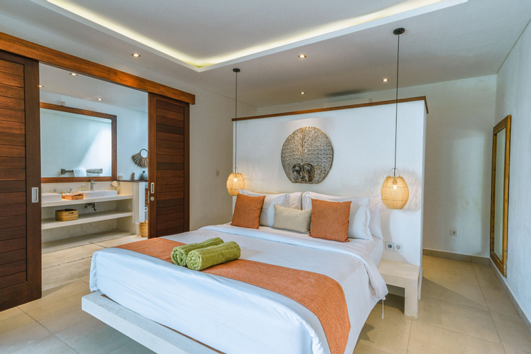 Bedroom 30