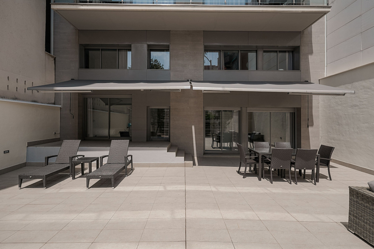 Exterior & Views 2, Numa Barcelona Colmena, Barcelona