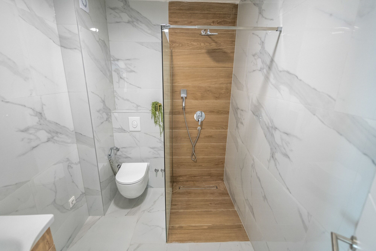Bathroom 4, MM Residence Mostar, Herzegovina-Neretva