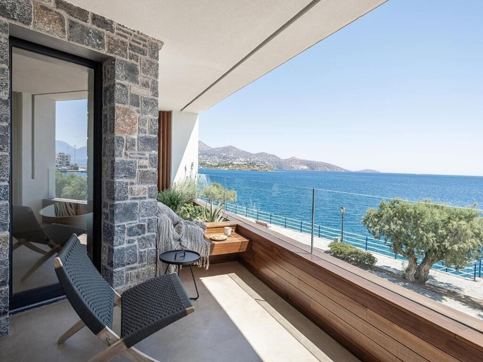 Others 5, Seannamon suites, Crete