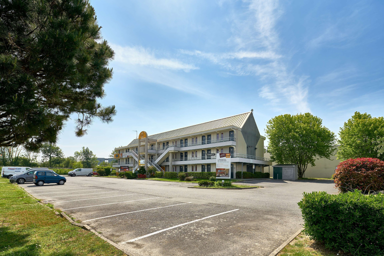 Exterior & Views 2, Premiere Classe La Roche Sur Yon, Vendée