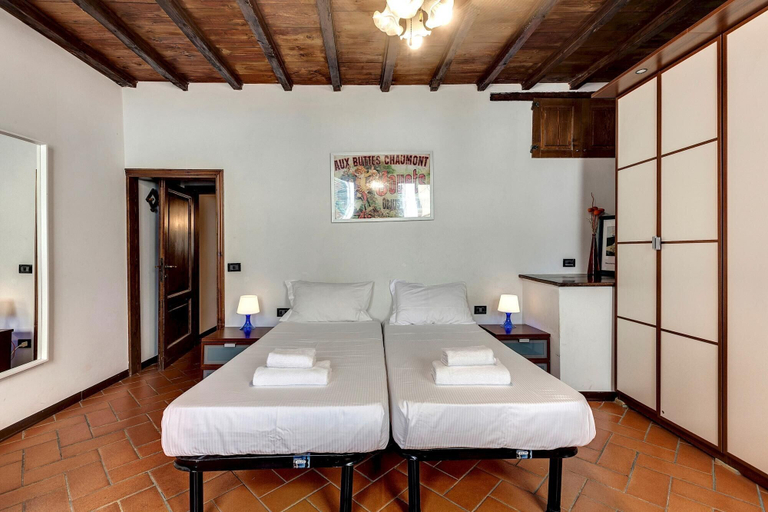 Room 2, Pinti 46 in Firenze With 1 Bedrooms and 1 Bathrooms, Florence