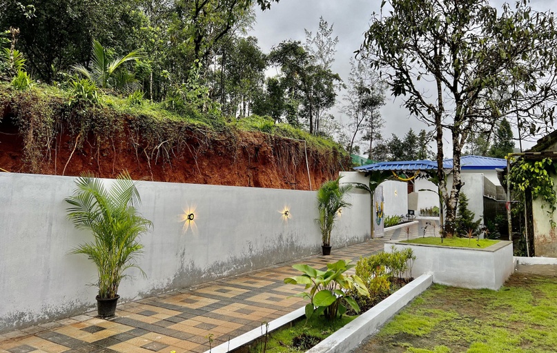 Exterior & Views 2, Buddha Tree Home Stay, Chikmagalur