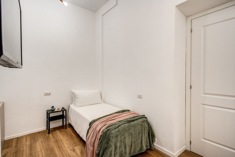 Bedroom 3, Oasi Urbana 41, Rome