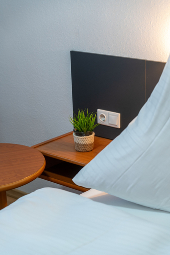 Bedroom 4, Hotel Elkemann, Borken